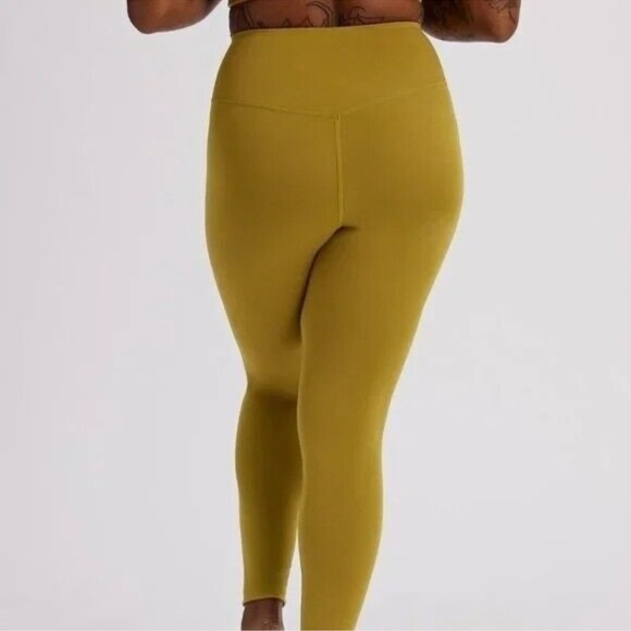 Girlfriend Collective High Waisted Leggings - Picture 2 of 5